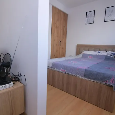 Mila Center Apartment *
